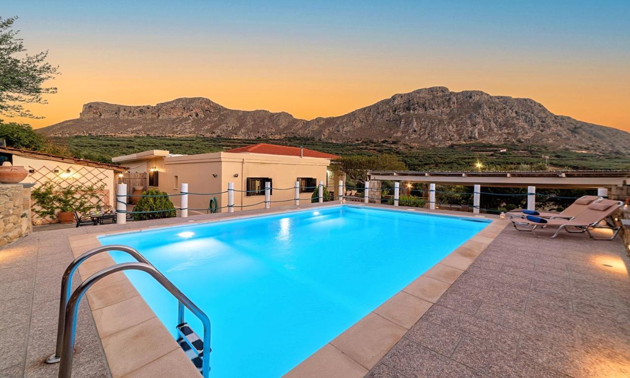 Cretan Kera Villa Heated Pool Eksteriør billede